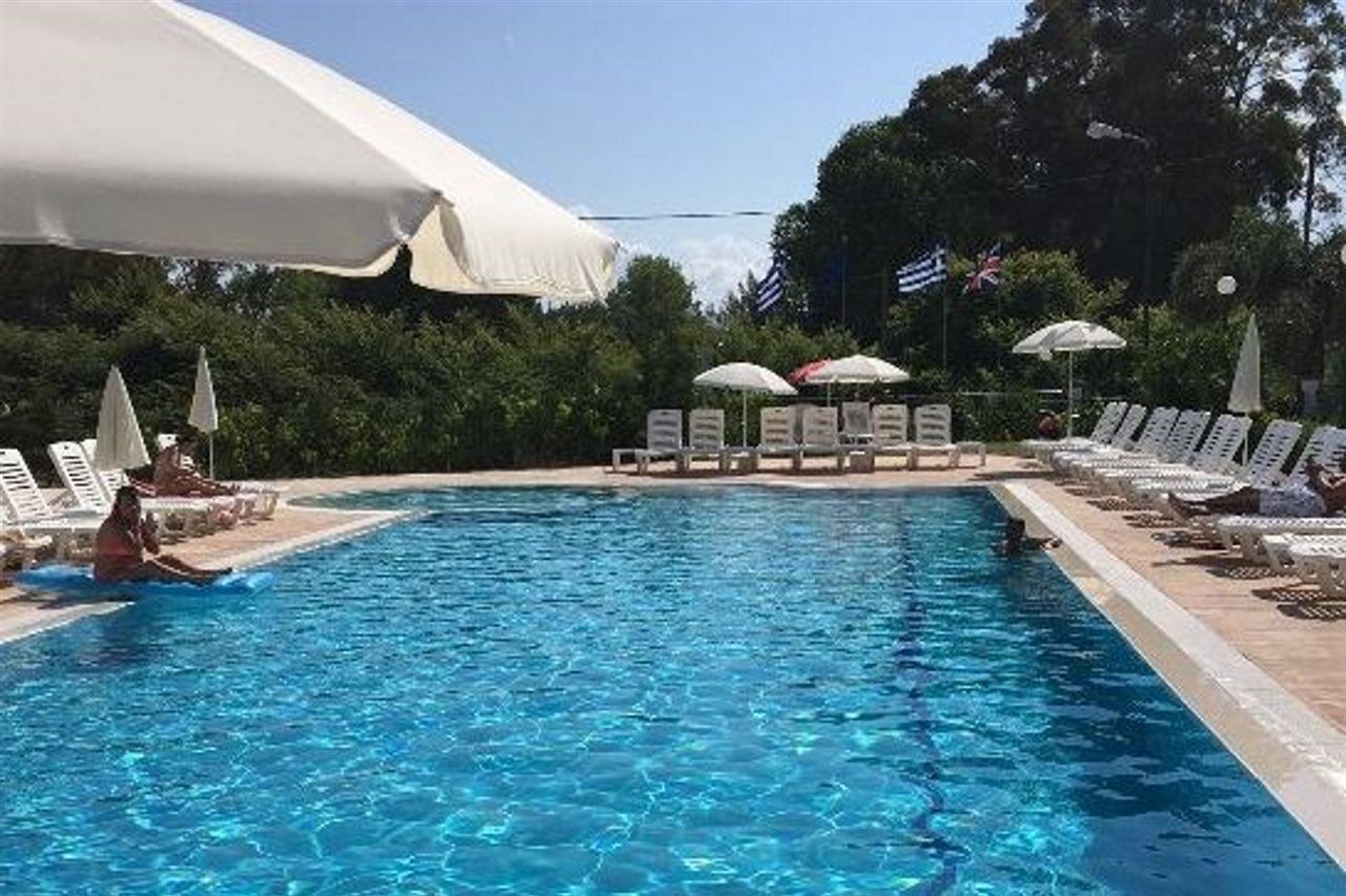 Aparthotel Yianetta 3*